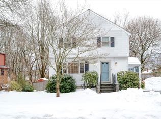 25 Kingman Ave, Mansfield, MA 02048