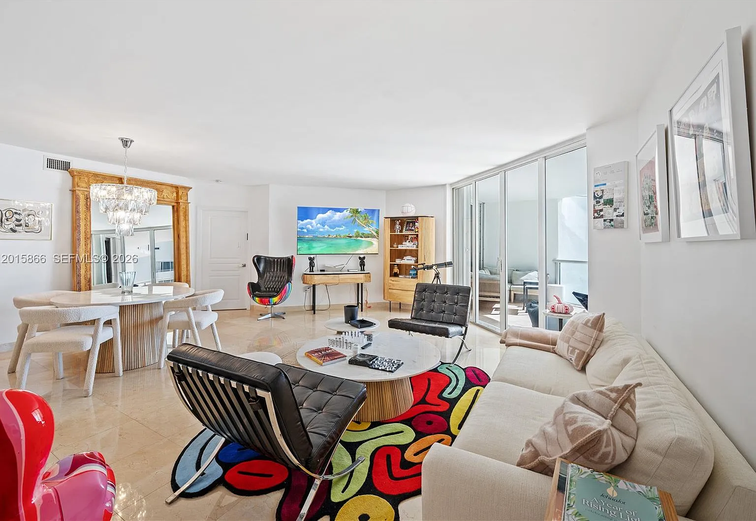 Mirage Condo — Photo 4