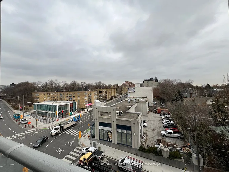 2020 Bathurst St #732 — Photo 3