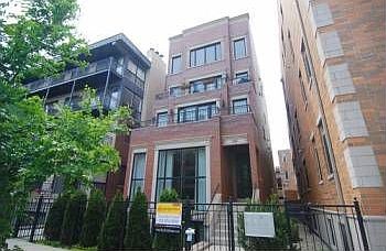 2nd image of 1735 W Diversey Pkwy APT 121