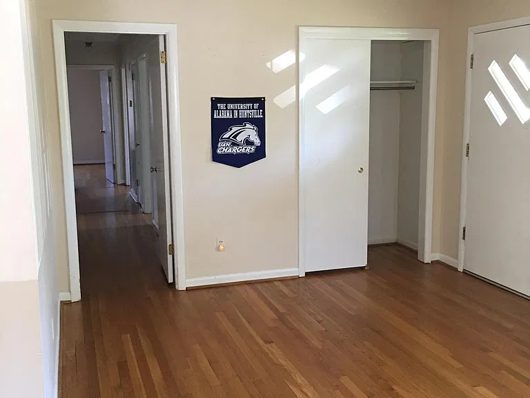 4302 Clayrest Dr NW — Photo 10