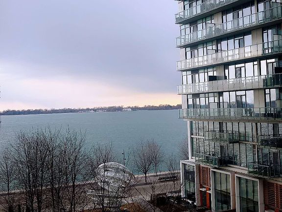 3rd image of 39 Queens Quay St #507