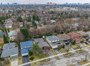 29 Rockland Dr, Toronto, ON
