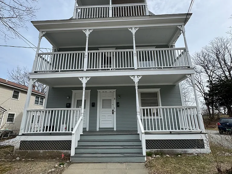 5 Pleasant St #1 — Photo 1