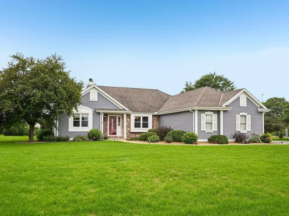 N64W13863 Cobblestone DRIVE, Menomonee Falls, WI 53051