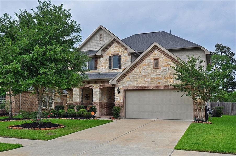 1st image of 12423 Fisher River Ln