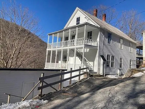 176 Jarvis Hill Rd, Readsboro, VT 05350