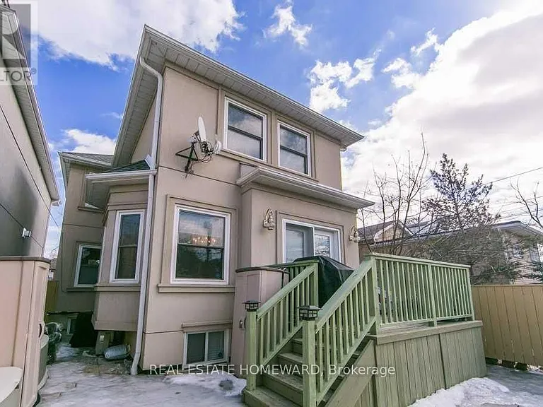 76 Redwood Ave — Photo 12