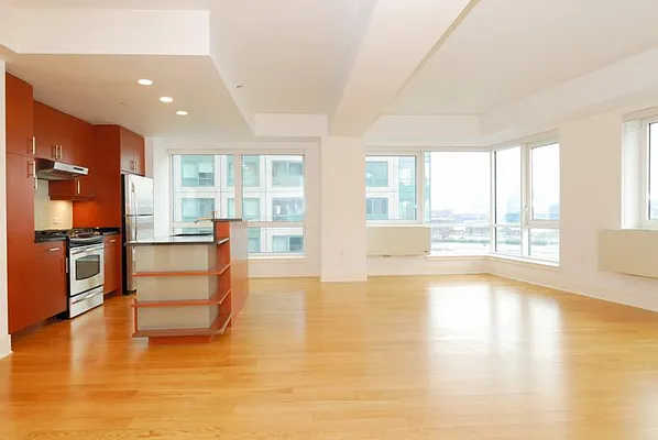 Sold by Great Jones Realty | media 17