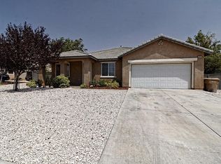 13442 Pleasant View St, Hesperia, CA 92344