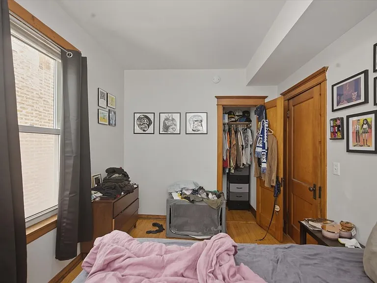 2334 N Hamlin Ave #2 — Photo 10