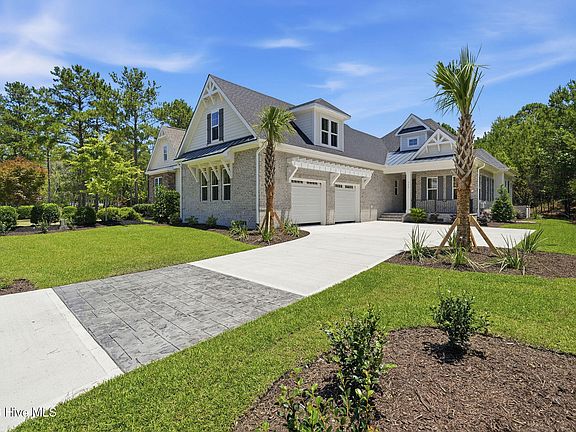 5th image of 754 Highgate Place SW