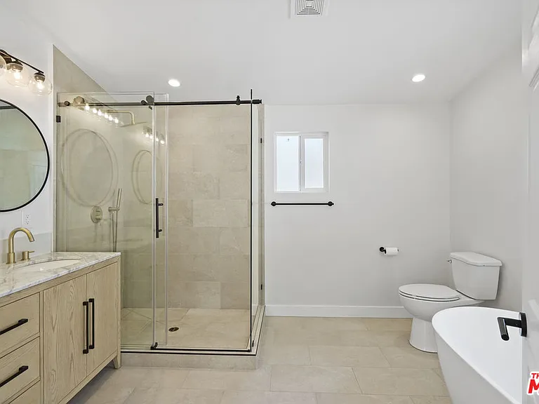 30473 Mulholland Hwy #109 — Photo 18
