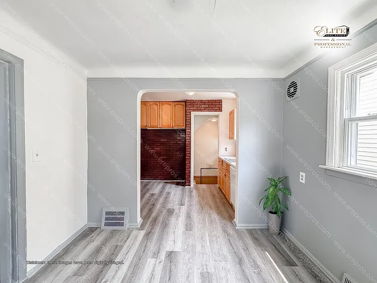 9134 Winthrop St — Photo 8