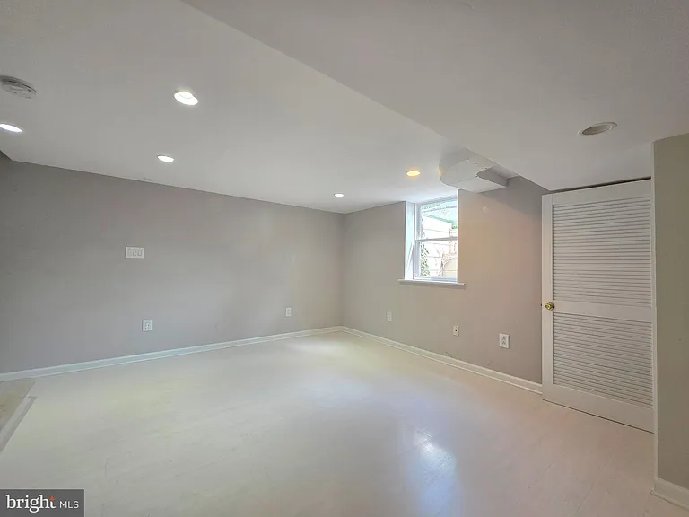 6012 Williamsburg Rd — Photo 19