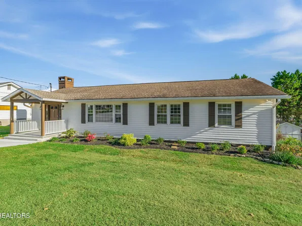 418 Highland Dr, Clinton, TN 37716