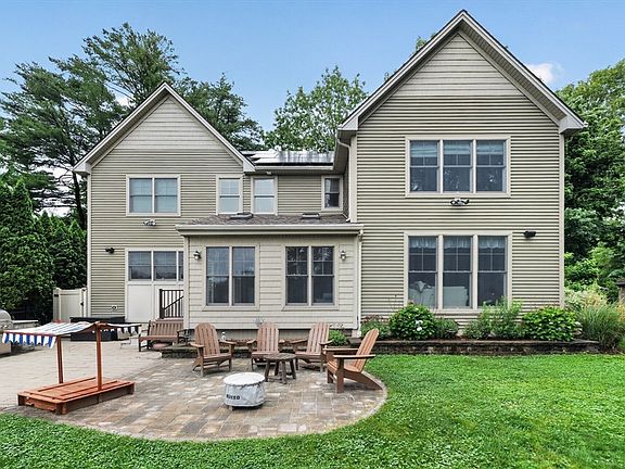 3rd image of 20 Bungalow Point