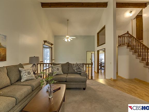 4th image of 907 N Beadle St