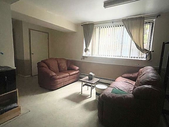 5th image of 21503 40th Ave