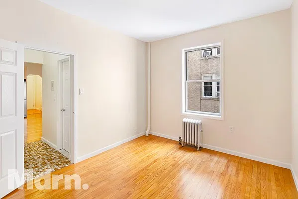 Rented by Mdrn Residential | media 19