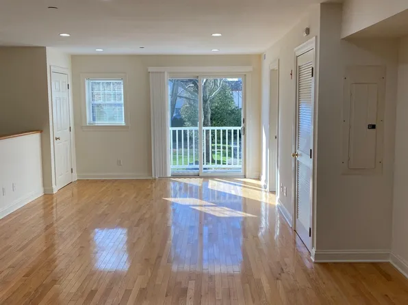 (undisclosed Address), Stamford, CT 06905