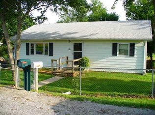 604 E Mill St, Gallatin, MO 64640