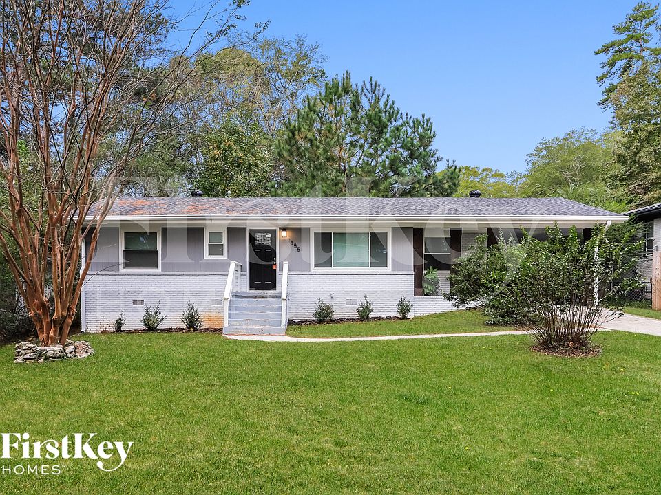 1st image of 1855 Shamrock Dr