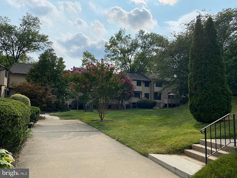 2562 Glengyle Dr #161 — Photo 4