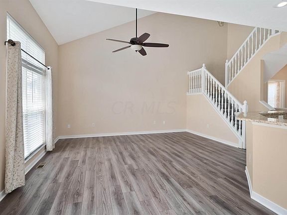 4th image of 670 Mystic Pointe Dr