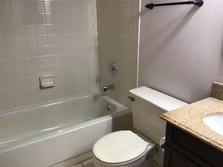5440 Rosewall Cir — Photo 14