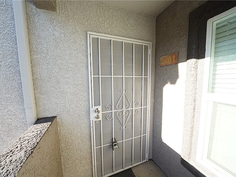 7255 W Sunset Rd #2061 — Photo 5