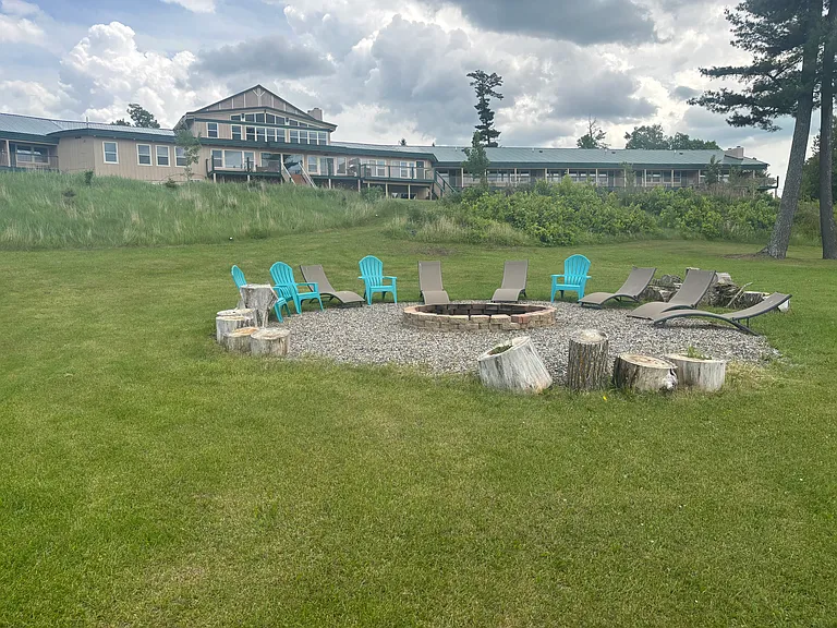 400 Quadna Mountain Rd — Photo 15