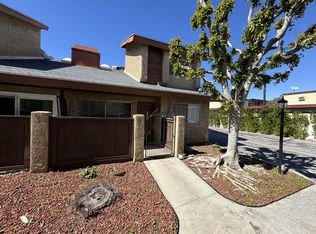 8435 Columbus Ave Unit 17, North Hills, CA 91343