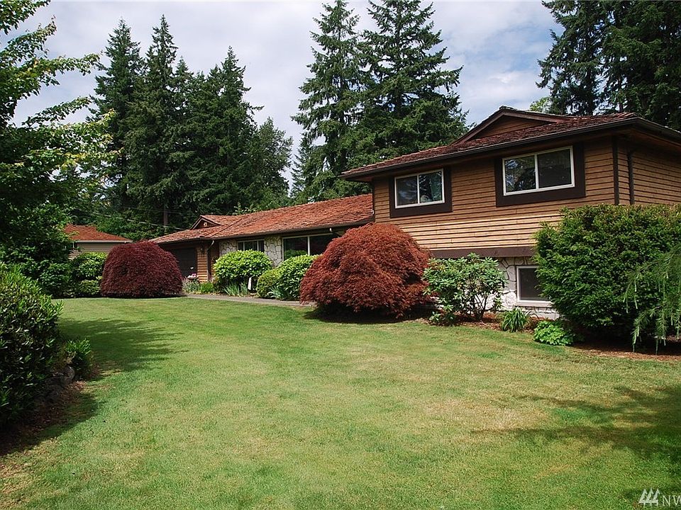 1st image of 12511 47th Ave E
