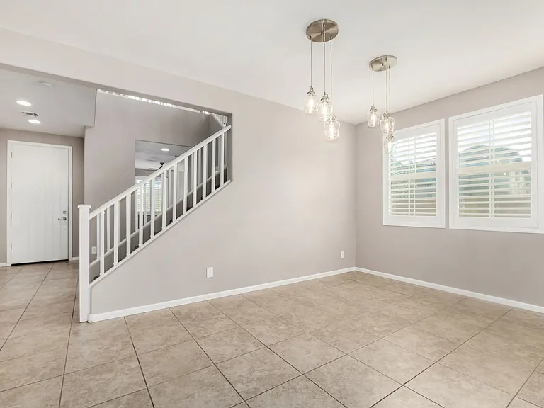 1527 W Windhaven Ave — Photo 7