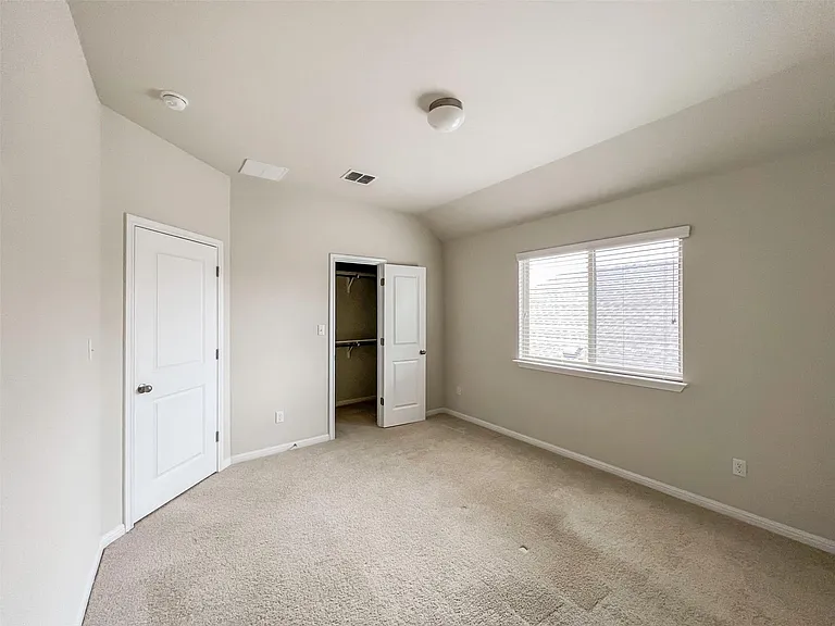 818 Silo St — Photo 24