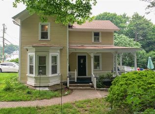 51 Aurora St, Waterbury, CT 06708