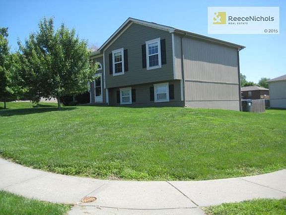 A fabulous corner lot.  So Big.  House is in great condition.