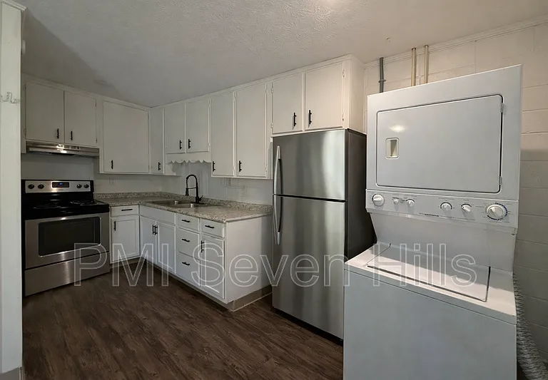 1510 Milton St #2 — Photo 4