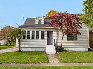 420 S Warren St, Pinconning, MI 48650