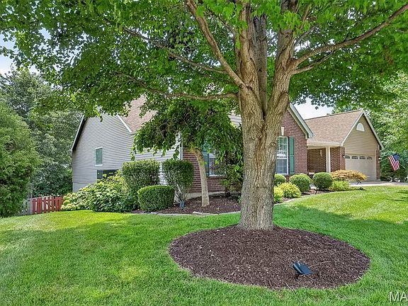 5th image of 7462 Little Oaks Dr
