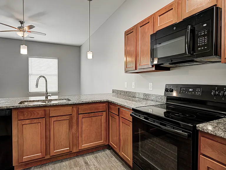 Slate Run Lofts and Apartments — Photo 33