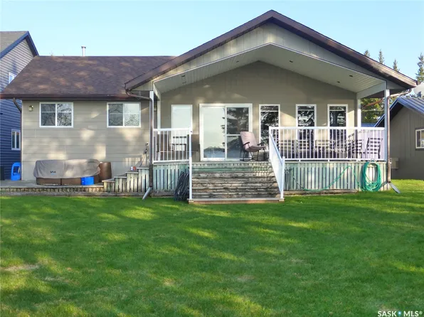 5 Mathews Crescent, Turtle View, SK S0M 1J0