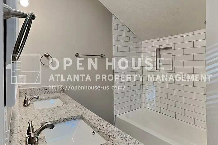 4750 Jamerson Forest Cir — Photo 11