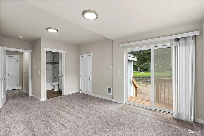 5110 Boston Harbor Rd NE — Photo 5