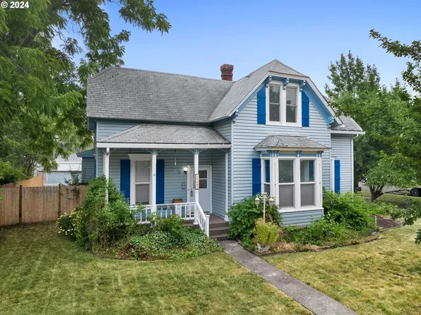 1402 O Ave, La Grande, OR 97850