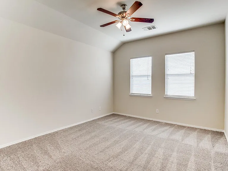 616 Crystal Falls Dr — Photo 19