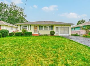 25 Bennett Ave, Rochester, NY 14609