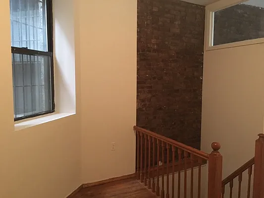 Rented by Sky Management | media 41