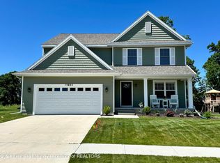 11923 Stone Bluff Dr, Grand Ledge, MI 48837